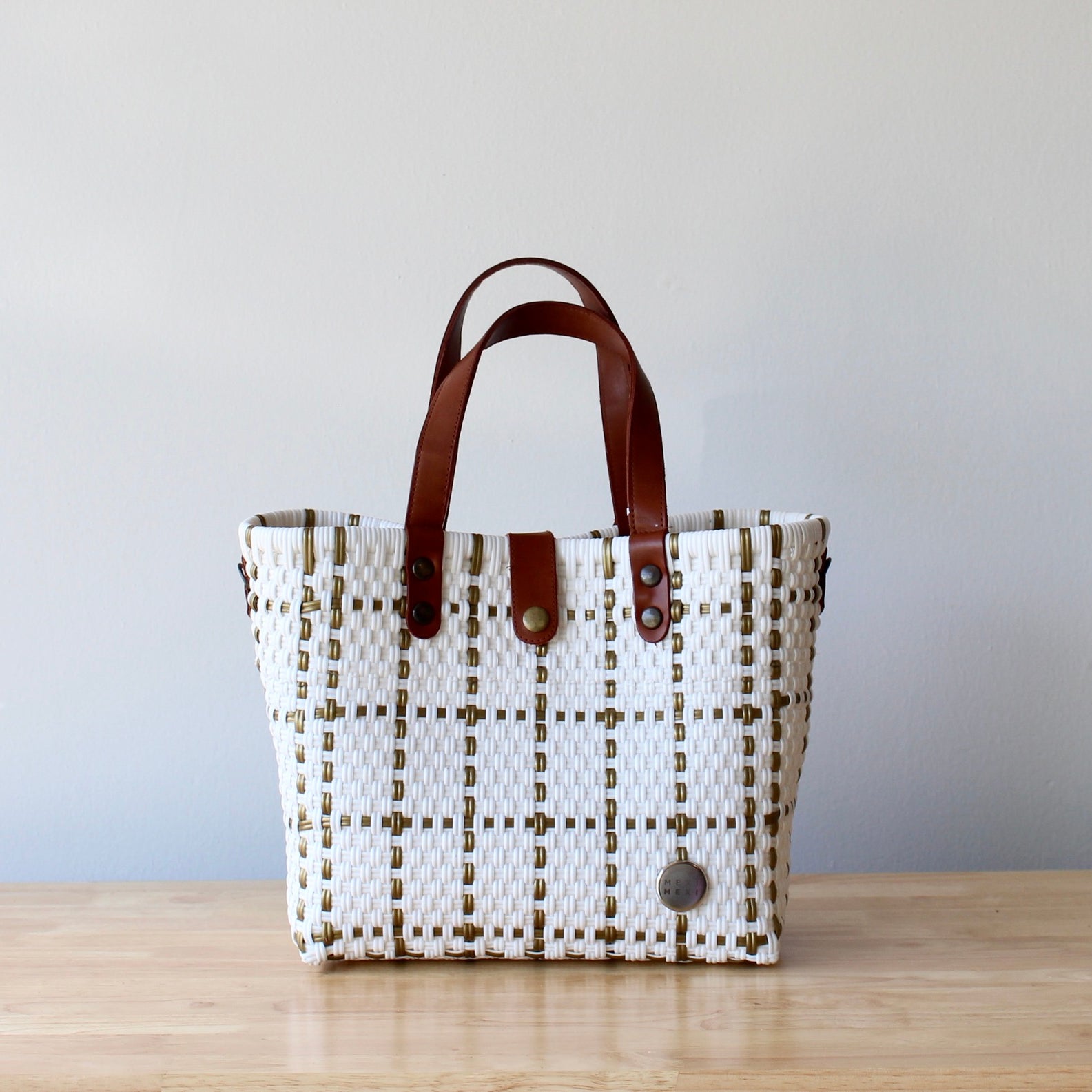 Vida Purse white handwoven handbag with leather straps