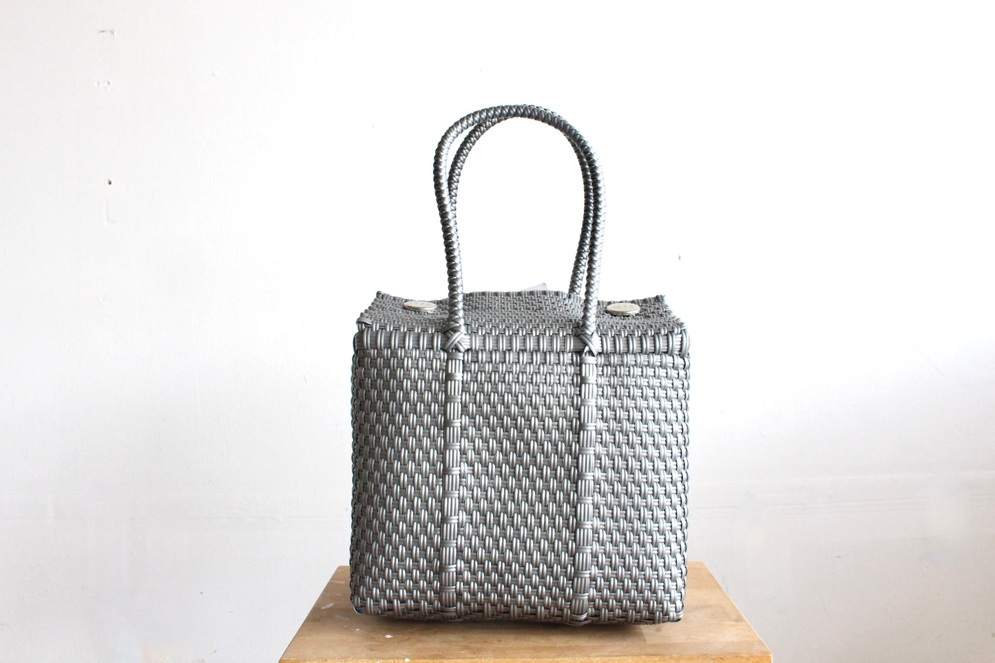 MexiMexi Silver Mexican Handbag - Woven Plastic Bag made in Mexico.