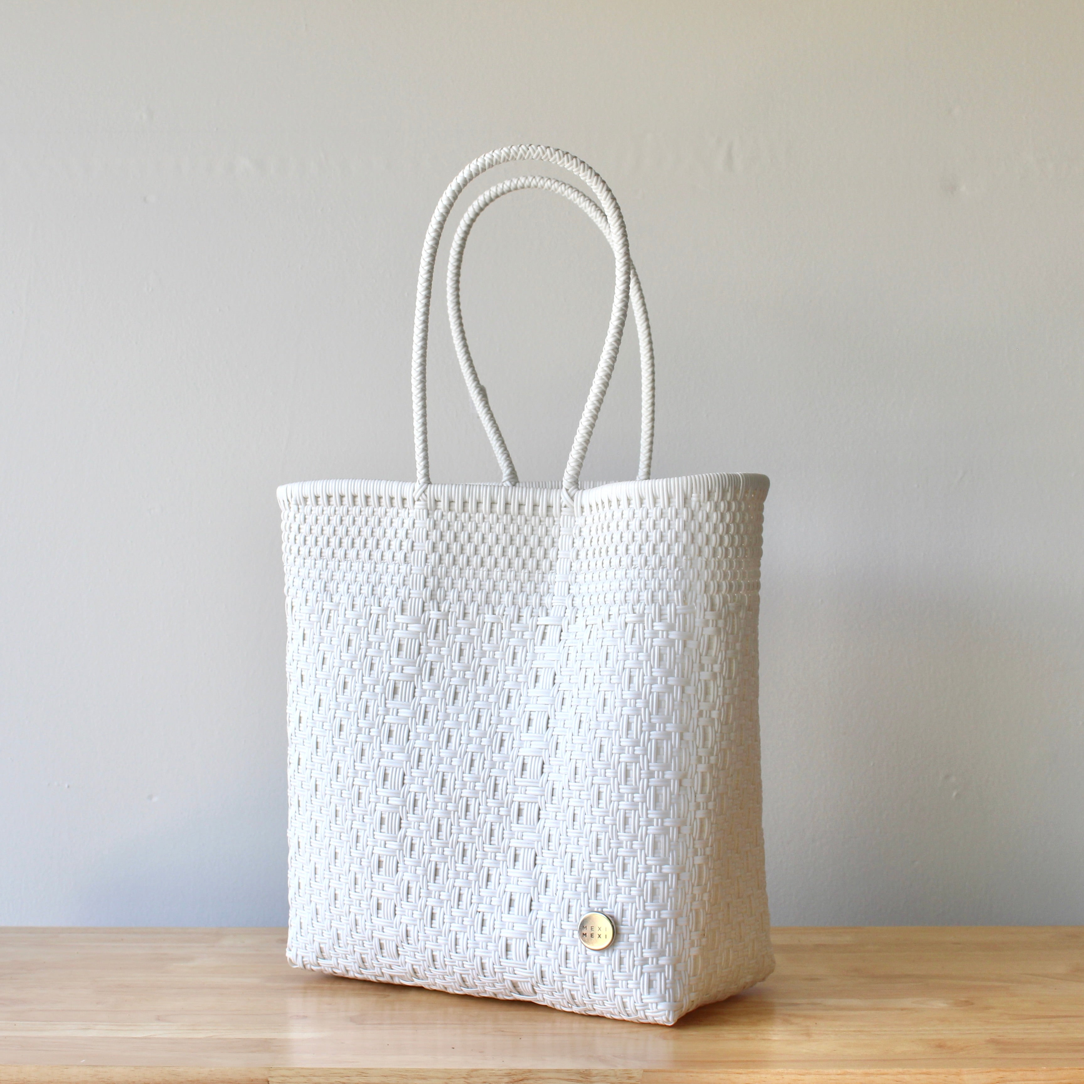 The official and authentic white artisanal tote made in mexico