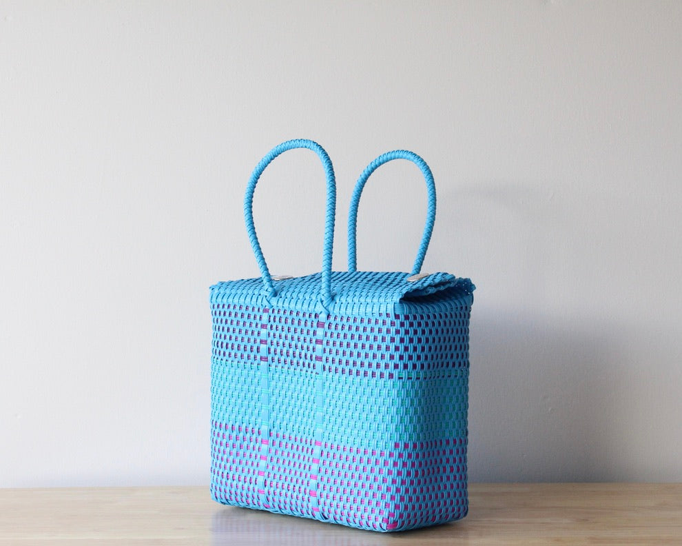 Everyday handwoven tote bag with snap closure