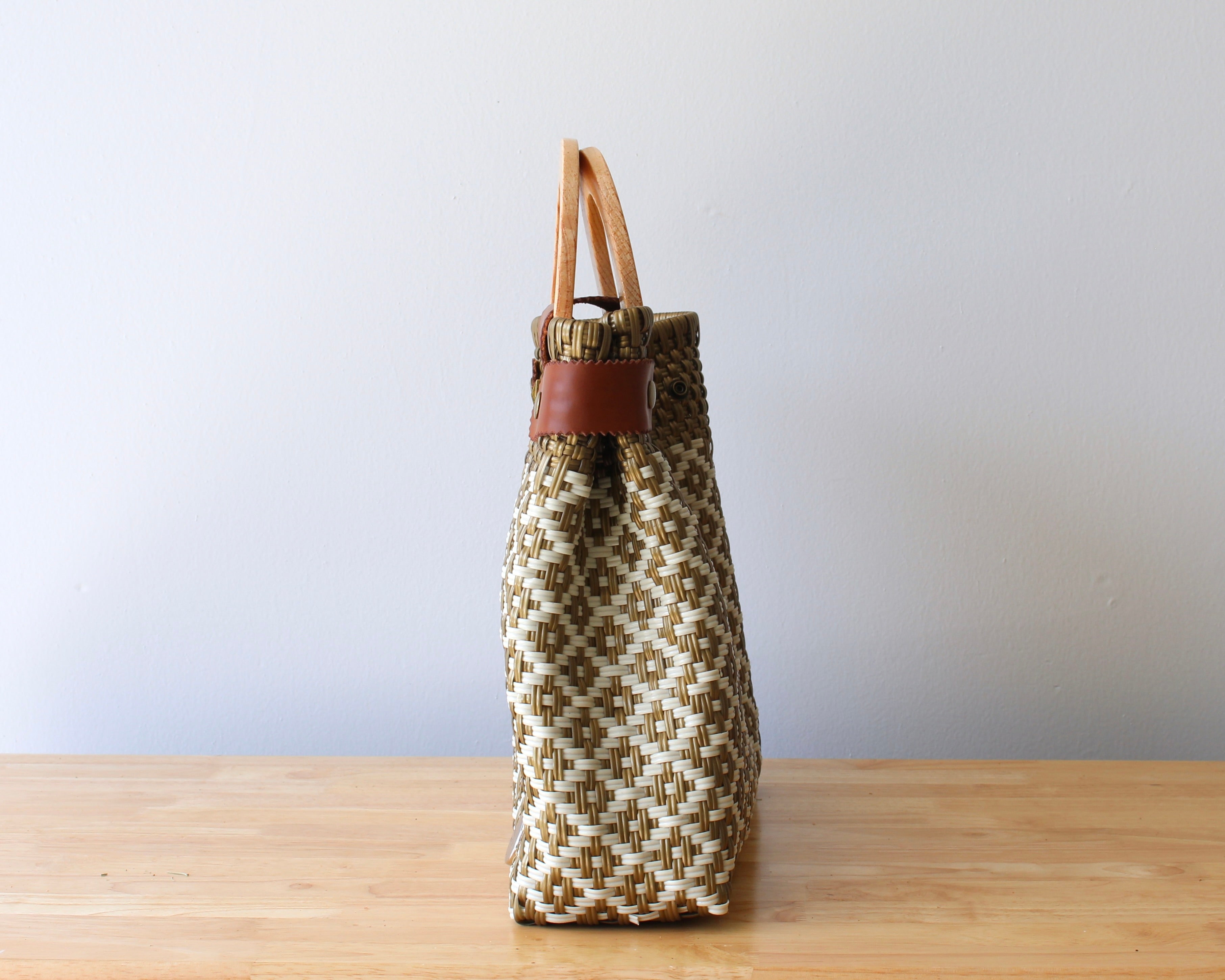 Large beige brown tote purse with leather straps