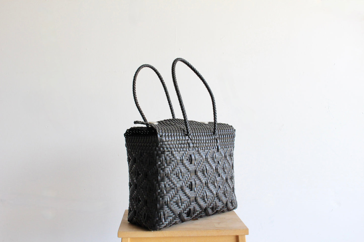 Black, Patterned MexiMexi Handbag