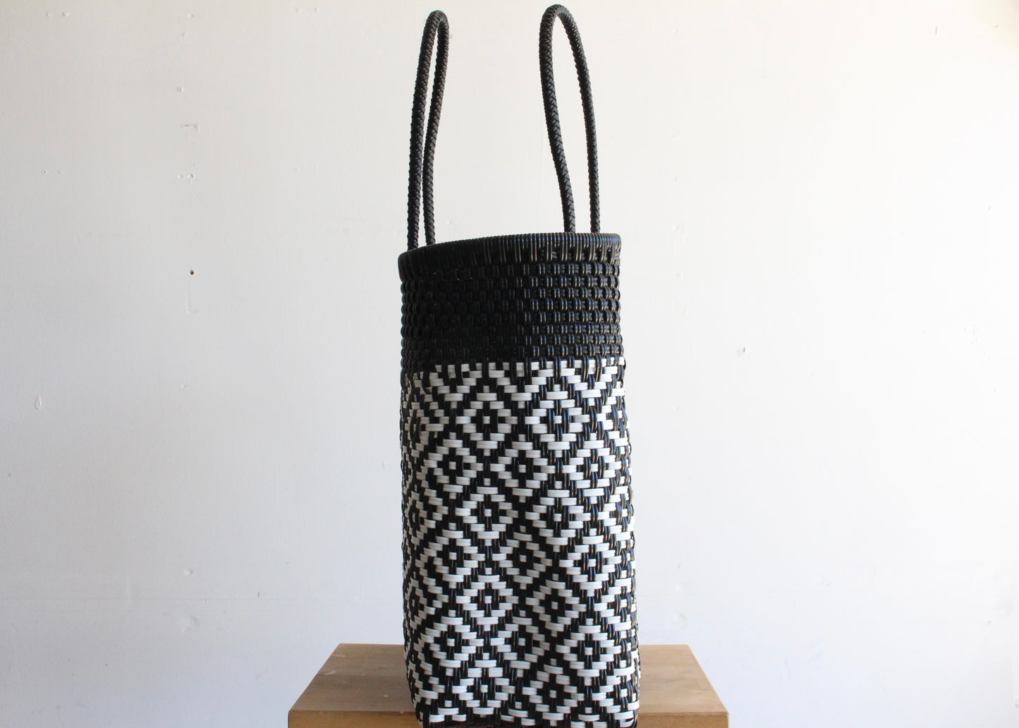 Black & White Handwoven Mexican Tote by MexiMexi