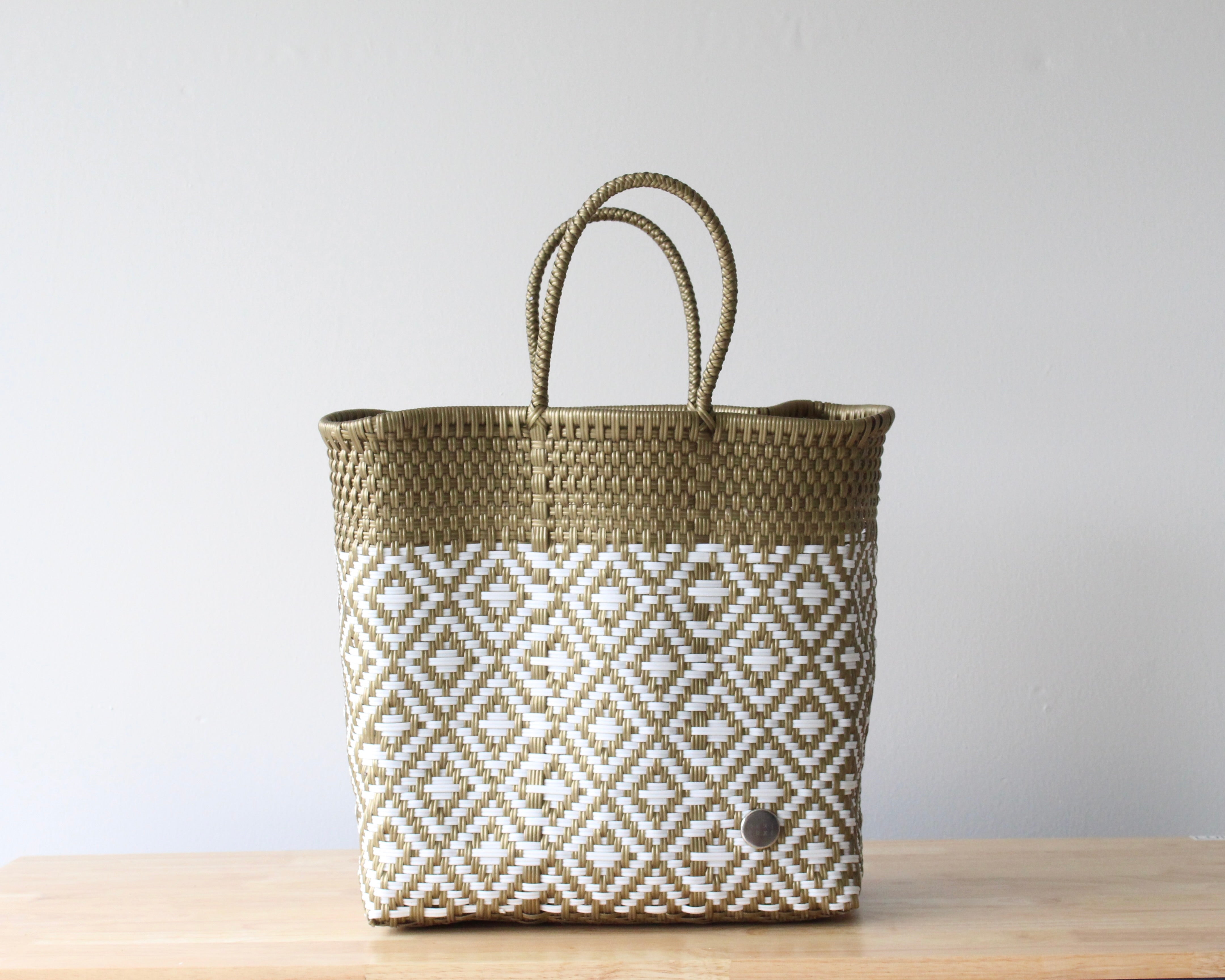 Medium gold and white Mexican woven plastic tote bag handmade in Mexico