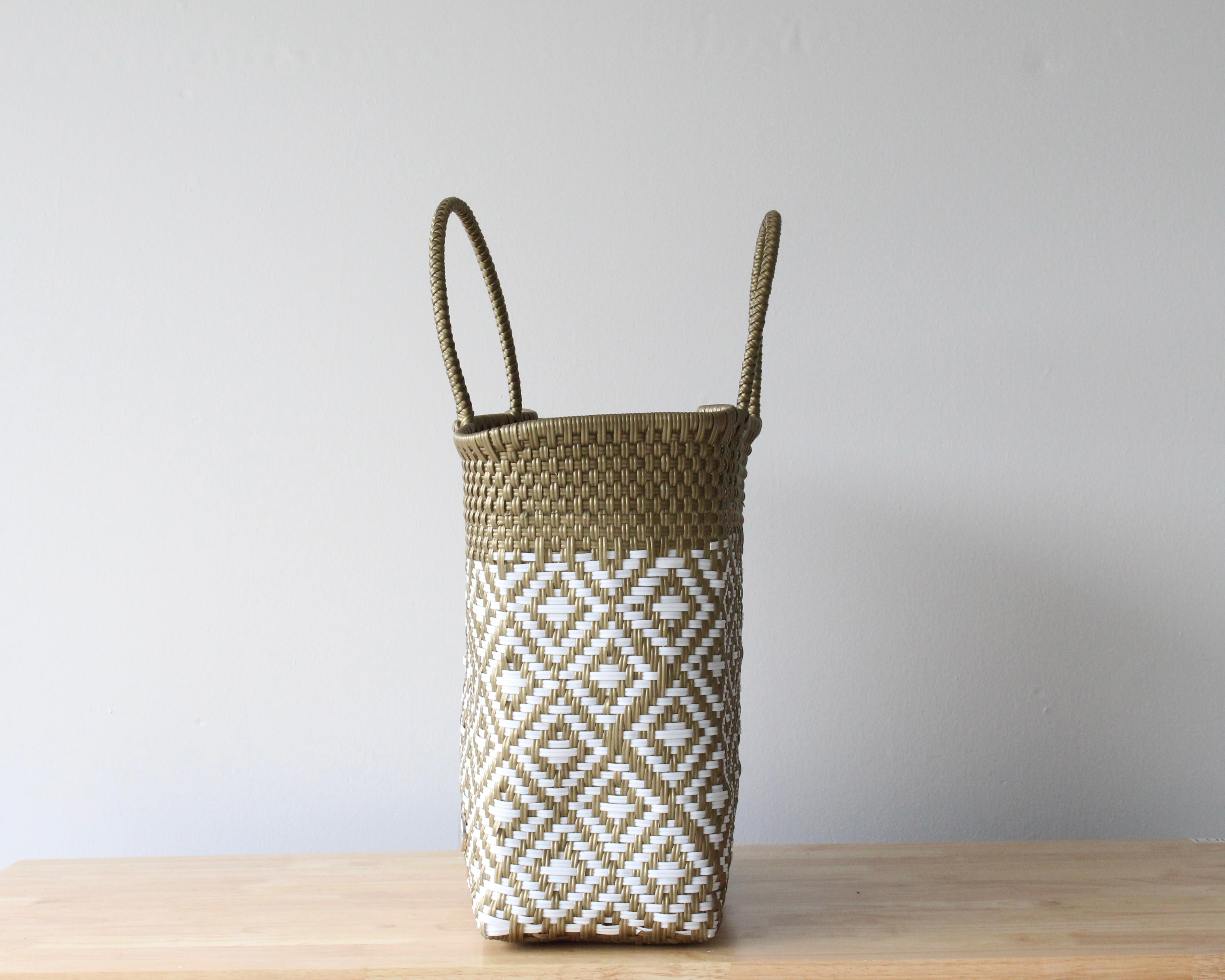 Eco friendly medium Mexican market tote gold white plastic