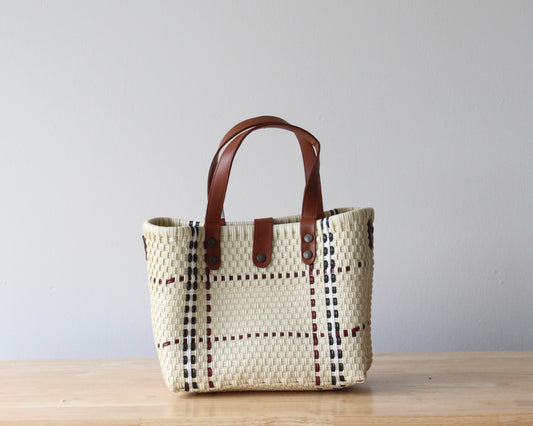 Beige Handwoven Purse by MexiMexi