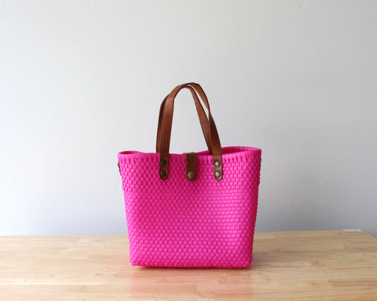 Pink woven bag