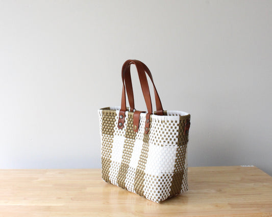 White & Gold Purse by MexiMexi