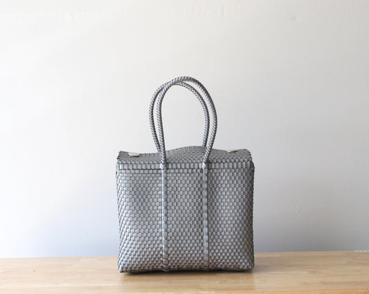 Silver Handbag by MexiMexi