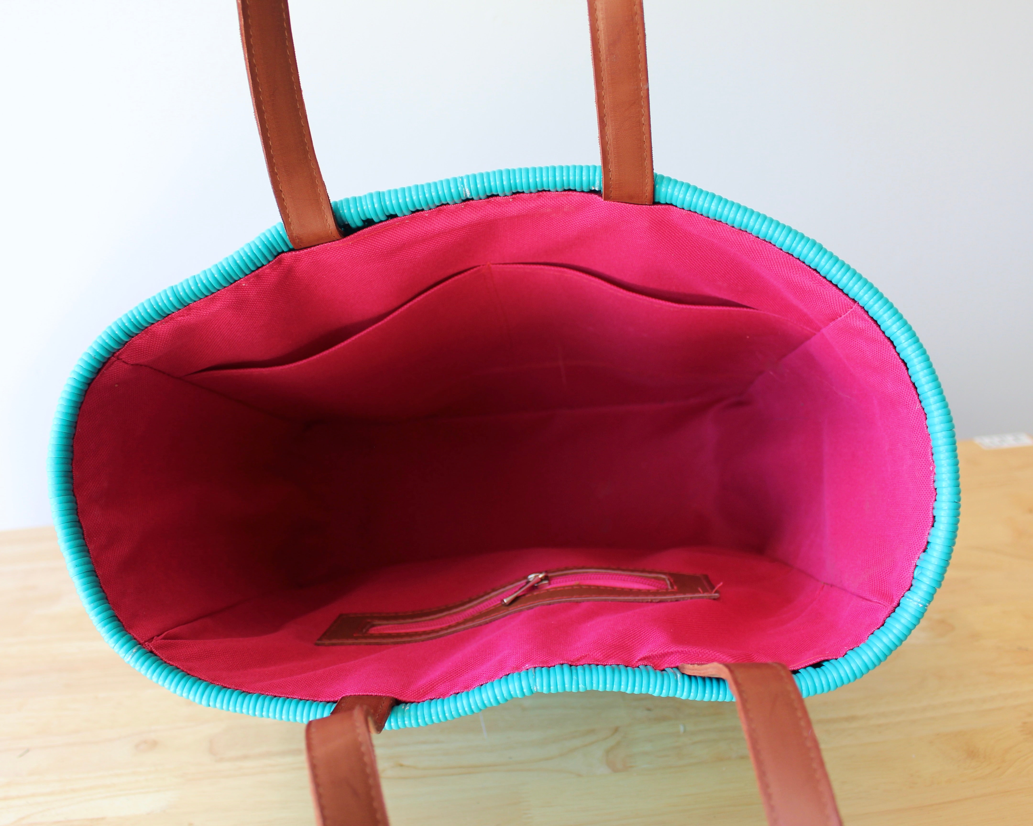 Mexican pink interior lining with zip pocket — Alma Rosa, Aqua — MexiMexi