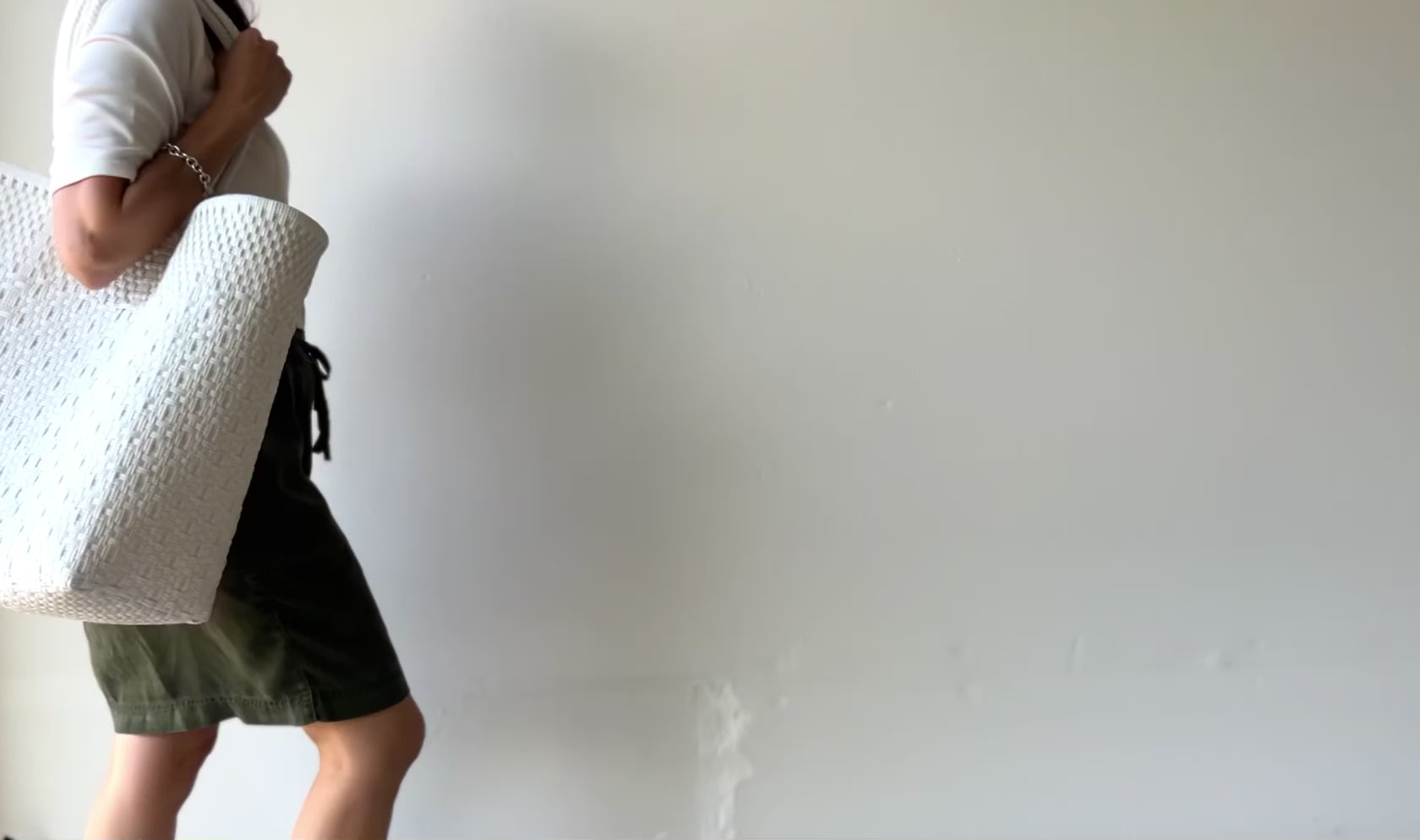 Artisan white woven tote bag made in Mexico