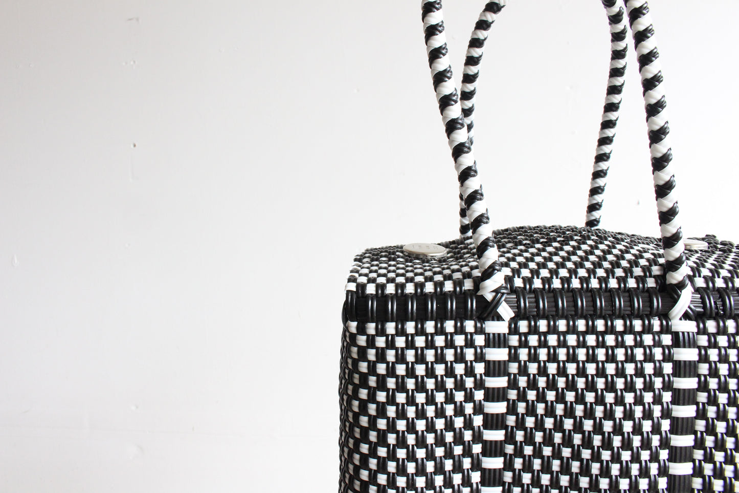 Black & White Mexican Handbag by MexiMexi