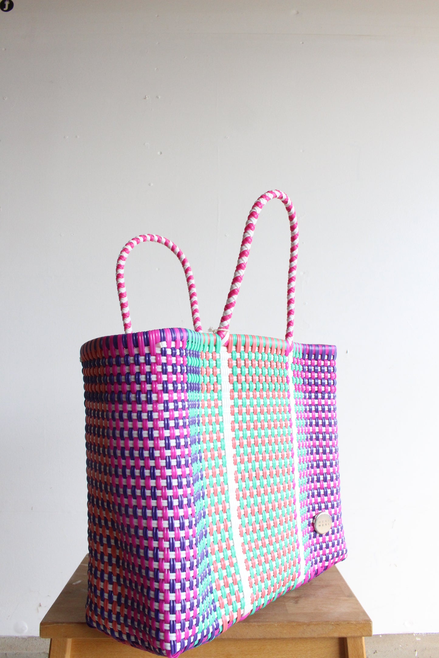 Colorful Handwoven Tote bag by MexiMexi