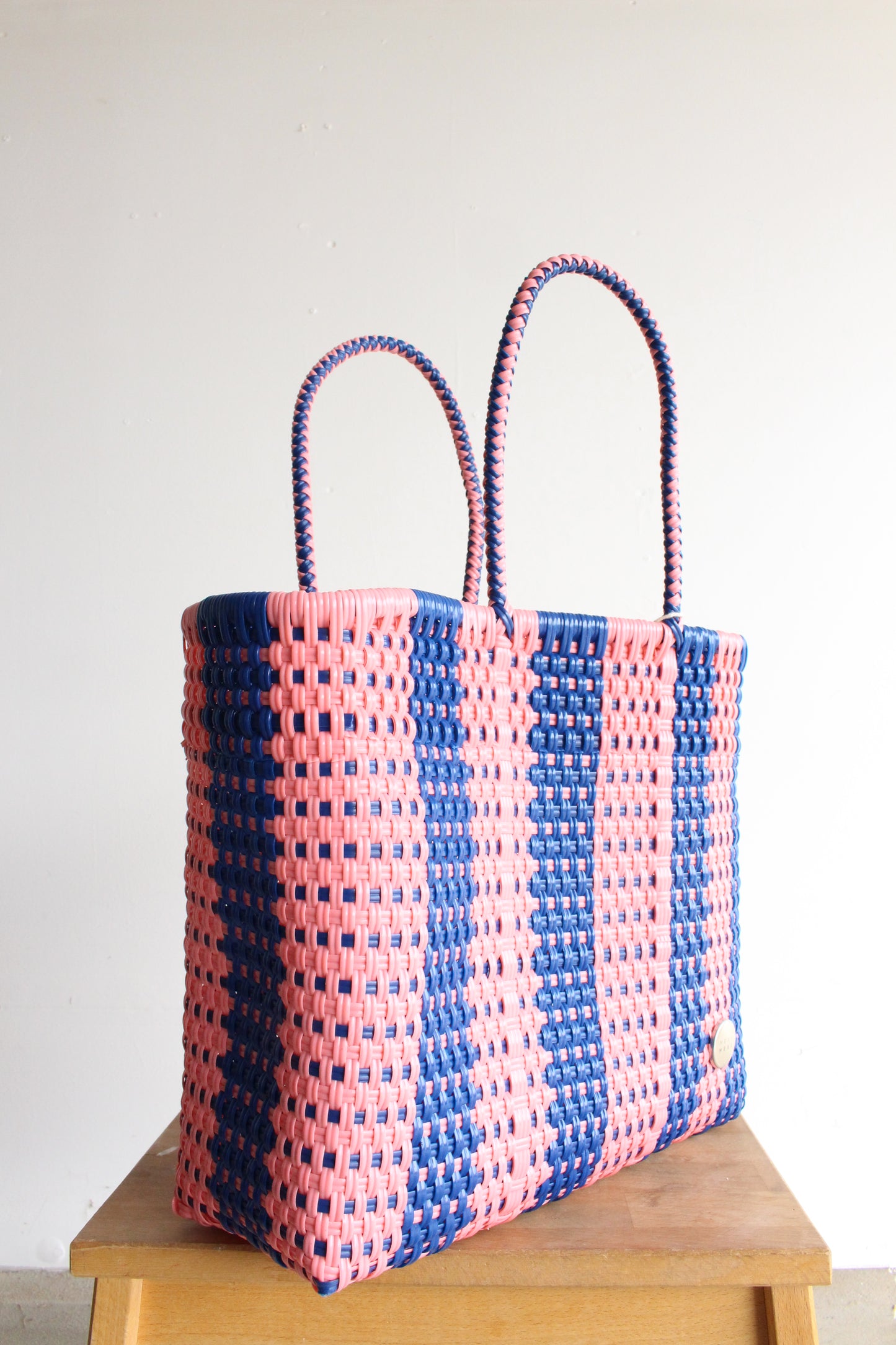 Blue & Pink Handwoven Tote bag by MexiMexi