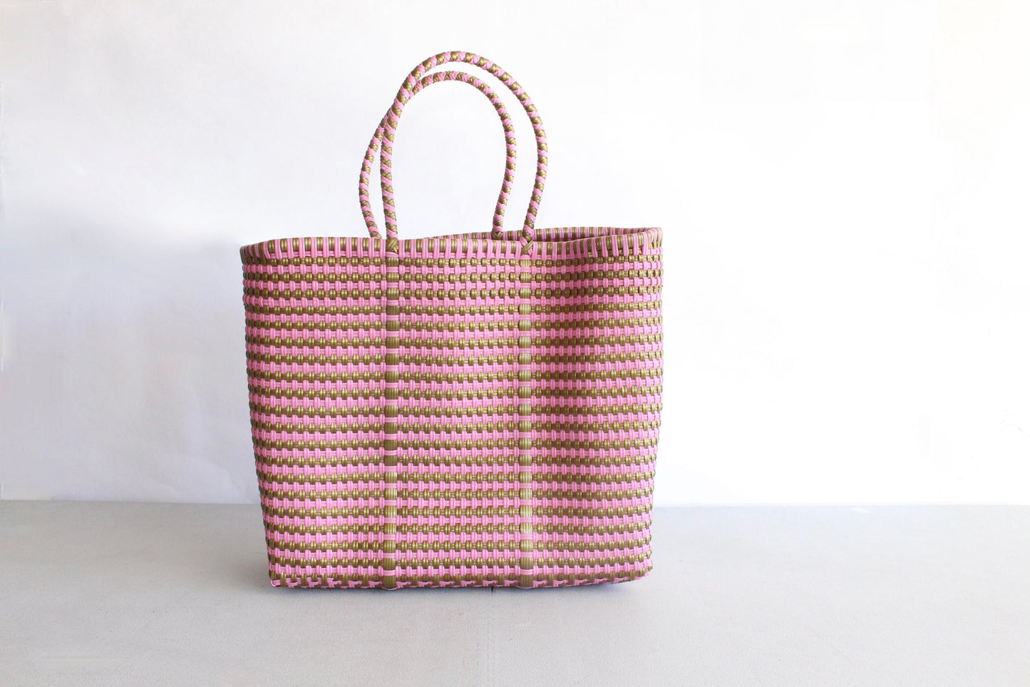 Pink and Gold Handwoven Tote bag, Picnic Basket, Beach Bag, Getaway Bag, Picnic Bag, Weekend Bag, Travel Bag, Mexican Gift, Mexican Bag,